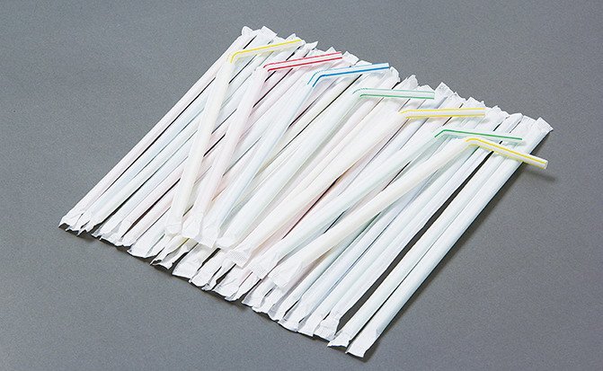 pitillo plastico papel