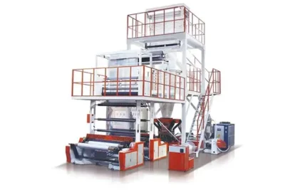 Three layers blown film extrusion